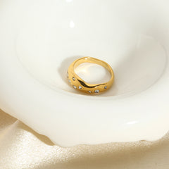 Elegant Wavy Gold Band 18k Gold Ring with Embedded Sparkling Zircon Stones